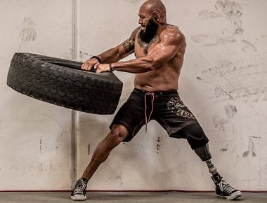 Βίντεο: Δείτε πόσο «θανατηφόρα» είναι η προπόνηση των Αμερικάνων Πεζοναυτών